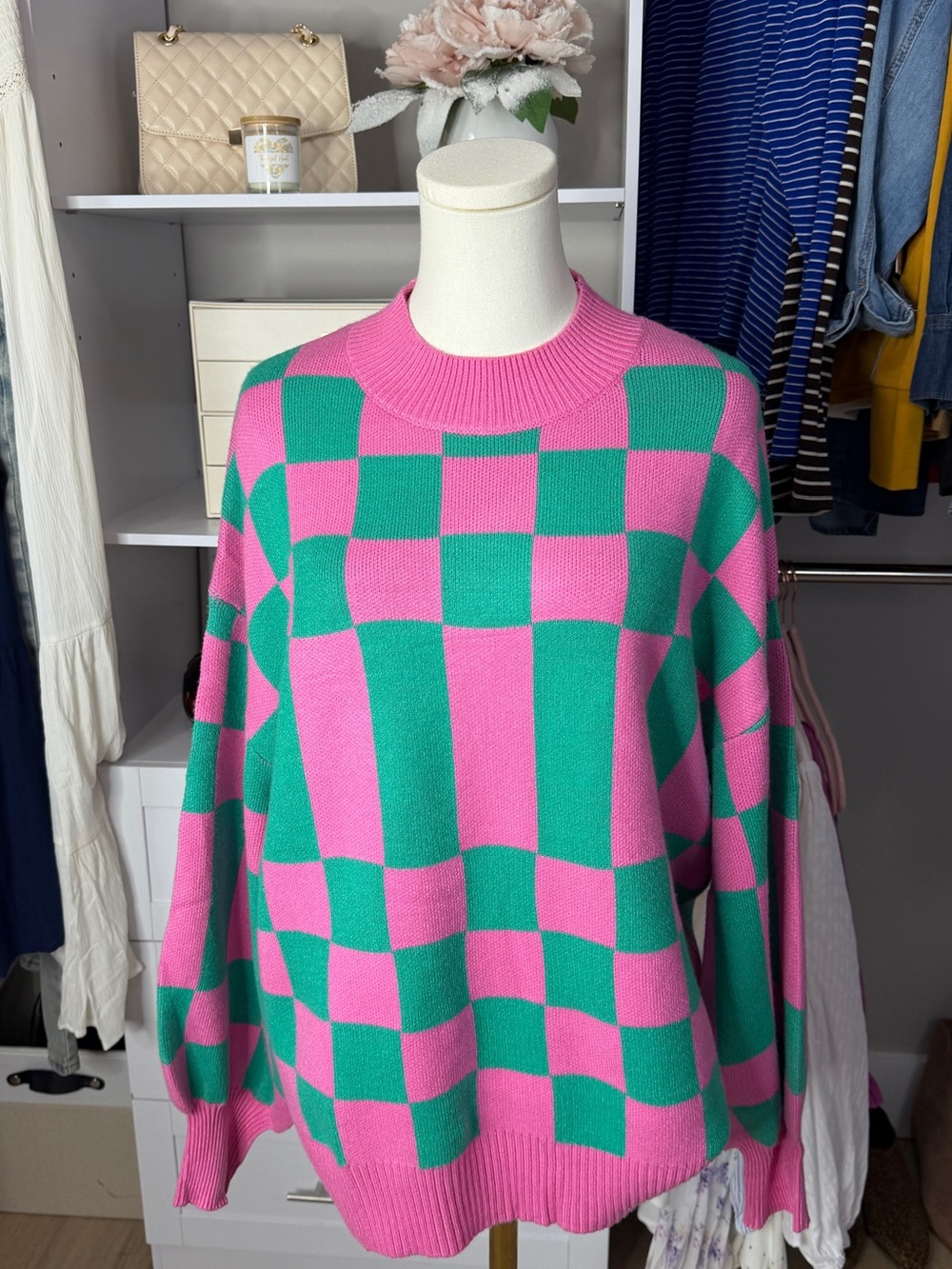 ZESICA Women's Checkerboard Crew Neck Sweater in Pink & Green